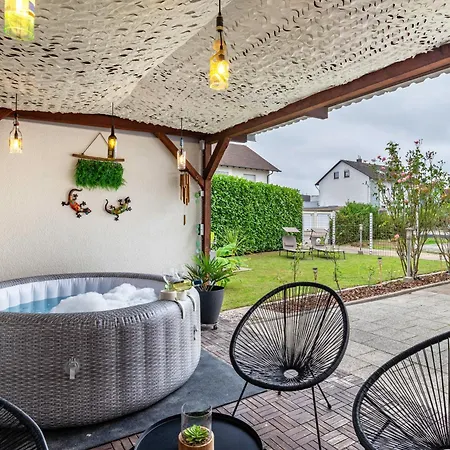 Lägenhet Bei S' Herrs Rheinmunster